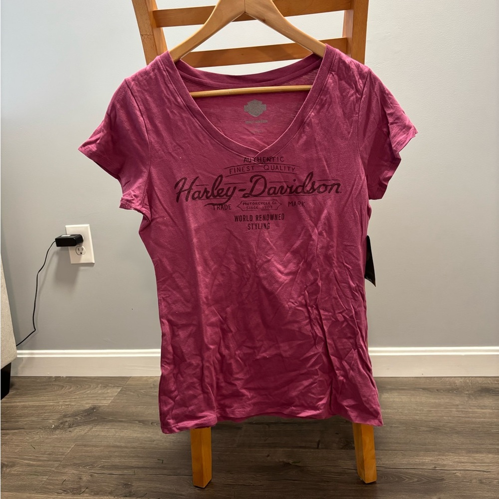 Harley-Davidson Women's Pink V-Neck Slim Fit Top NWT